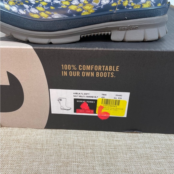 BOGS Womens Amelia Navy and Multi Color Floral Tall Rain Boo… - Picture 10 of 10